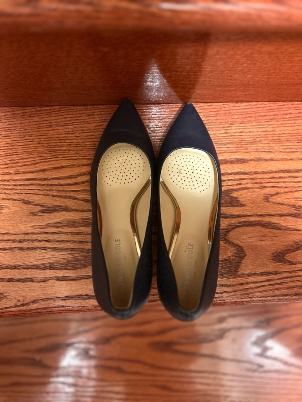 Cole Haan Navy Pointed Toe pumps
